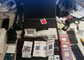 ΑΑΔΕ: Εξάρθρωση κυκλώματος διακίνησης ναρκωτικών
