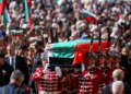 Με μαχητικά, κανονιοβολισμούς και μεγαλειώδη πομπή υποδέχθηκαν στη Βουλγαρία τα λείψανα του τσάρου Σαμουήλ - Δείτε βίντεο