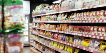 Ακρίβεια: Πώς διαμορφώνεται η λίστα με τα προϊόντα μειωμένων τιμών – Νέα παρέμβαση έως 25% τα Χριστούγεννα