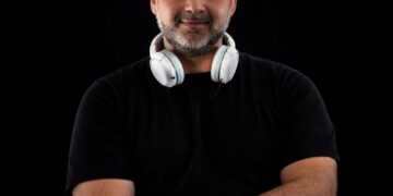 Ο Tasos P. διεκδικεί μια θέση στα 69α Grammy με το «San Me Kitas» του Γιάννη Σπανού
