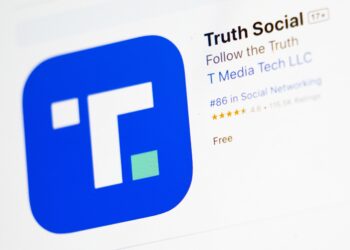 Η Wall Street πληρώνει για τις αναρτήσεις του Τραμπ στο Truth Social
