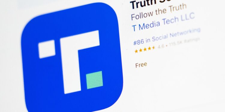 Η Wall Street πληρώνει για τις αναρτήσεις του Τραμπ στο Truth Social