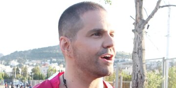 Γιώργος Τσαλίκης: «Μου έσπασε το αυτοκίνητο και έφυγε με καφέ ατάραχος» περιέγραψε για την επίθεση που δέχτηκε