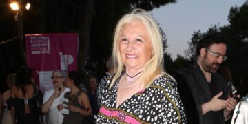 Μπέτυ Βαλάση: «Αν δεν ήταν ο Δημήτρης Κουτσούμπας θα είχε πεθάνει πριν 5 χρόνια» συγκινεί ο γιος της