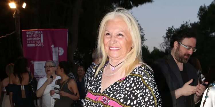 Μπέτυ Βαλάση: «Αν δεν ήταν ο Δημήτρης Κουτσούμπας θα είχε πεθάνει πριν 5 χρόνια» συγκινεί ο γιος της