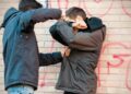 Θεσσαλονίκη: 17χρονος χτύπησε 13χρονο μετά από λογομαχία κατά το σχολικό διάλειμμα-Στο νοσοκομείο το θύμα