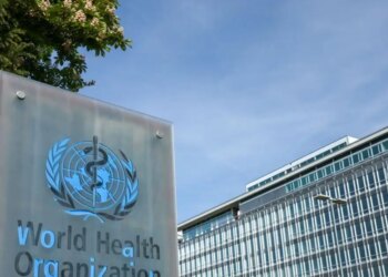 Ο ΠΟΥ ζητά επιβεβαιωμένη διάγνωση για τον θάνατο εργαζόμενης σε εργαστήριο κατά της πανώλης στη Ρωσία