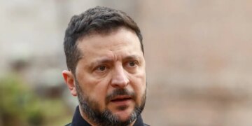Ζελένσκι: «Θα επαναλάβουμε τις επιθέσεις κατά ρωσικών διυλιστηρίων»
