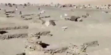 Πέτρινος τάφος άνω των 4400 ετών ανακαλύφθηκε στη Σαχάρα - Το μήκος του ξεπερνάει τα 54 μέτρα